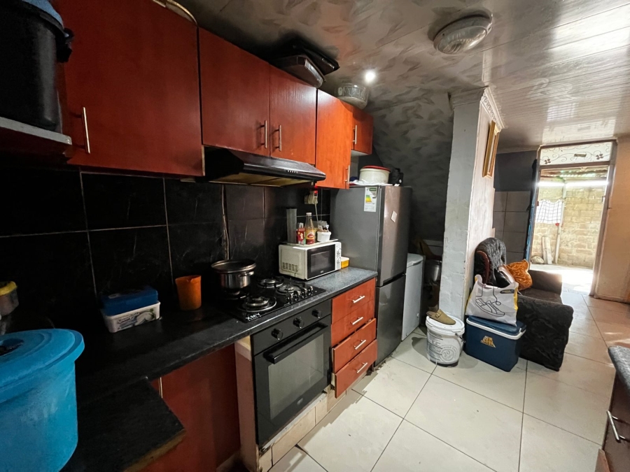 3 Bedroom Property for Sale in Manenberg Western Cape